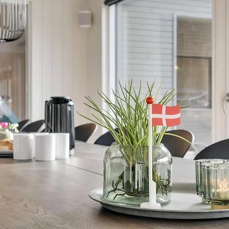 5 Star In Aakirkeby, Cleaning Included *